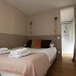 Hotel Au Coeur Du Quartier Historique - Maison Alternativi Caen