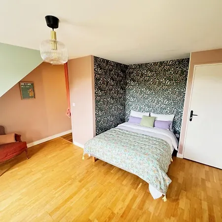 Hotel Au Coeur Du Quartier Historique - Maison Alternativi