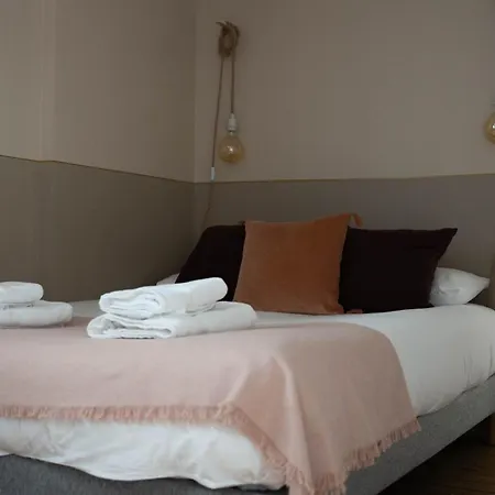 Au Coeur Du Quartier Historique - Maison Alternativi *