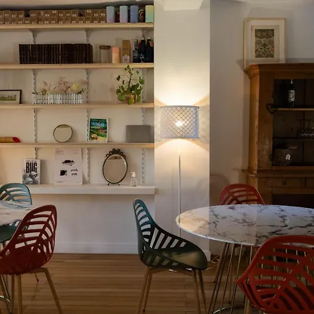 Hotel Au Coeur Du Quartier Historique - Maison Alternativi Caen