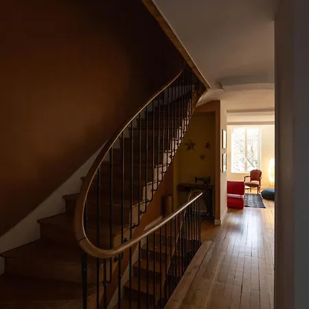 Hotel Au Coeur Du Quartier Historique - Maison Alternativi