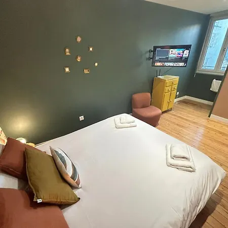 Au Coeur Du Quartier Historique - Maison Alternativi Hotel