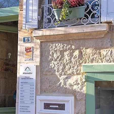 Hotel Au Coeur Du Quartier Historique - Maison Alternativi *
