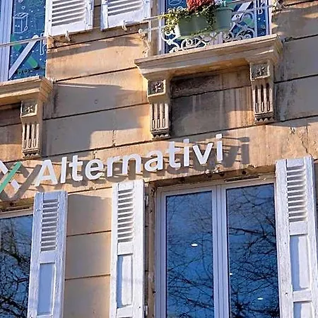 Au Coeur Du Quartier Historique - Maison Alternativi Hotel *