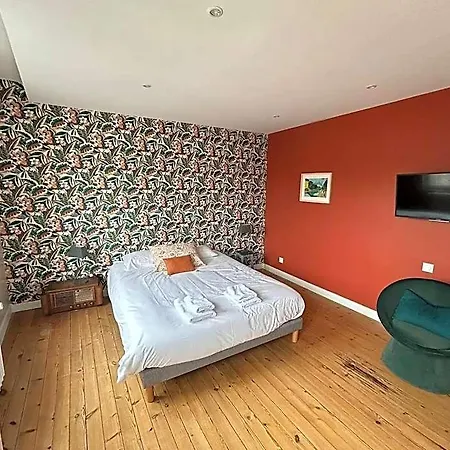 Au Coeur Du Quartier Historique - Maison Alternativi