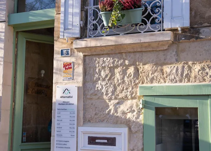 Otel Au Coeur Du Quartier Historique - Maison Alternativi Caen